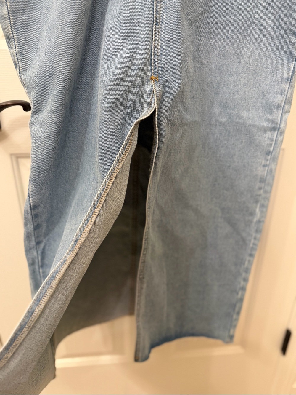 Mid-Rise Light Blue Denim Midi Skirt with Front Center Slit - Picture 4 of 6